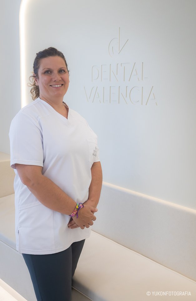 Sonia, auxiliar dental